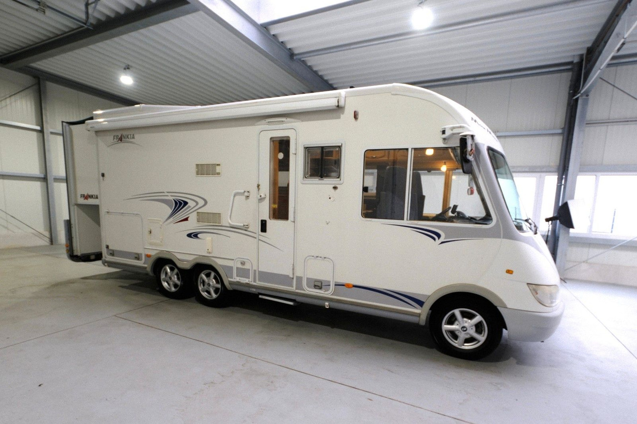 Frankia I 650 QS HolidayClass/Festbett+Hubbett/Klima/DPF - Integrated motorhome: picture 1 Frankia I 650 QS HolidayClass/Festbett+Hubbett/Klima/DPF - Integrated motorhome: picture 1