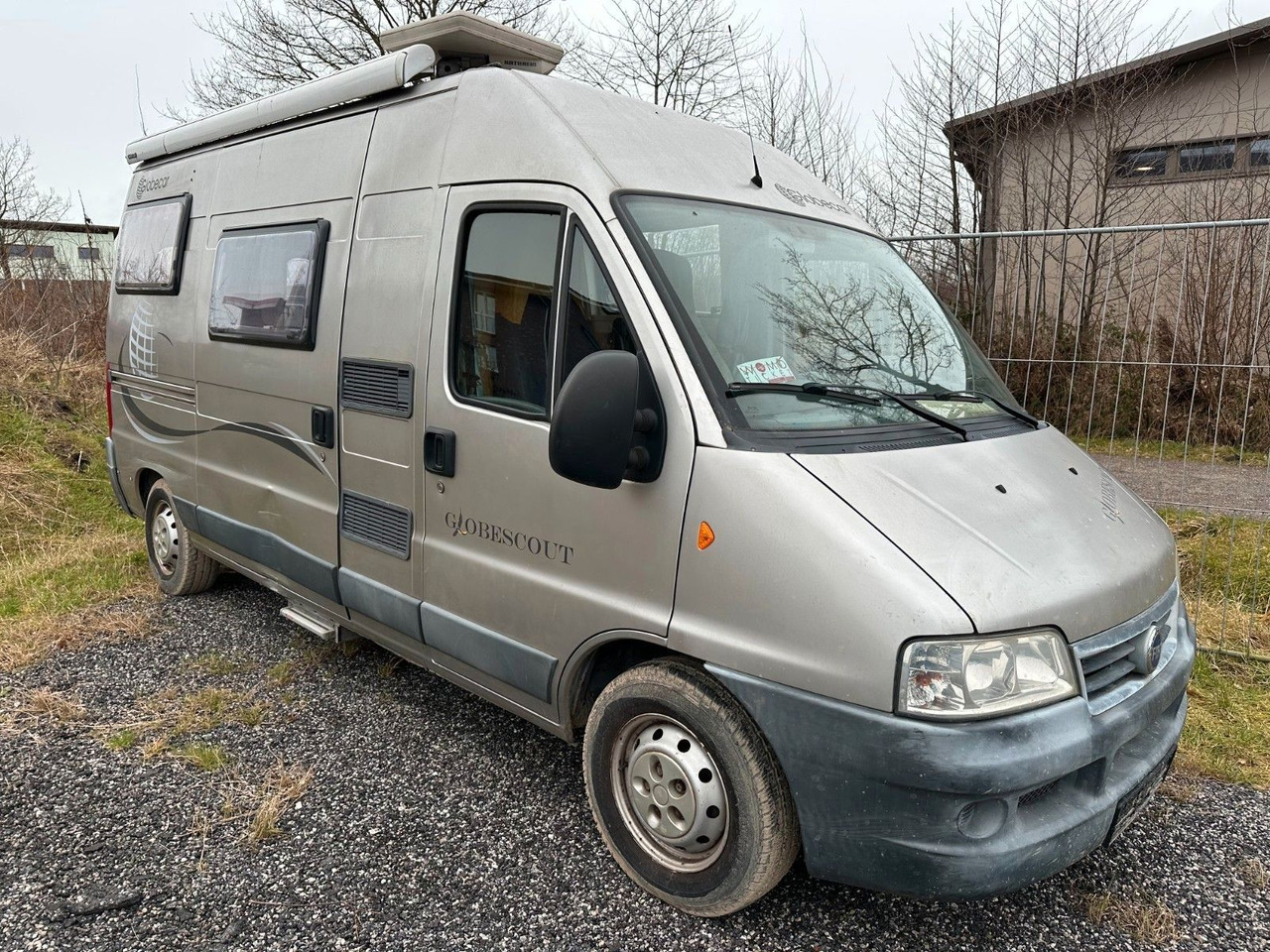 Globecar Globescout / Festbett / SAT /Klima Globecar Globescout / Festbett / SAT /Klima - Camper van: picture 2 Globecar Globescout / Festbett / SAT /Klima Globecar Globescout / Festbett / SAT /Klima - Camper van: picture 2
