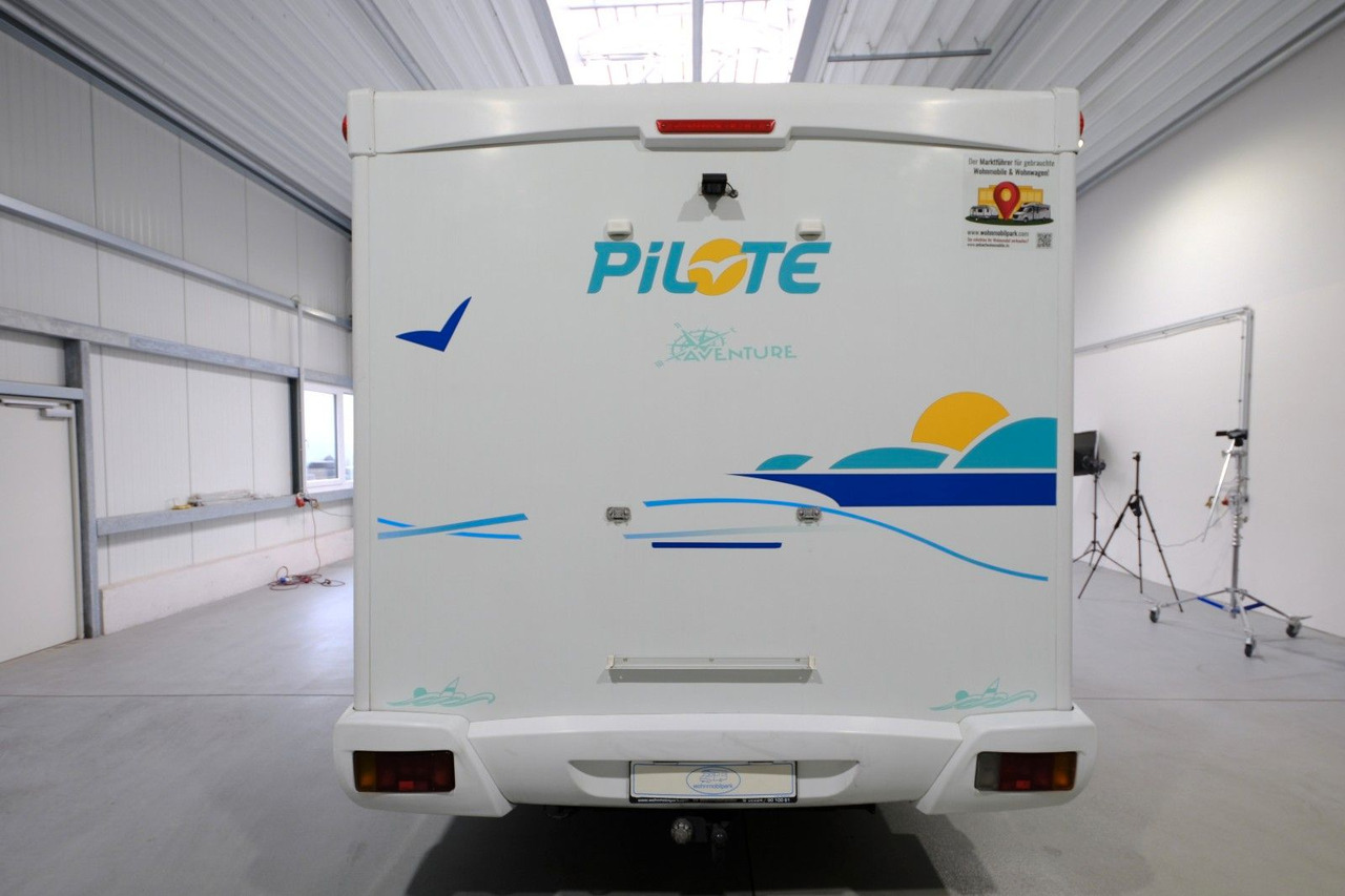 Pilote Aventura/Festbett+Hubbett/Garage/Klima/Solar - Integrated motorhome: picture 5 Pilote Aventura/Festbett+Hubbett/Garage/Klima/Solar - Integrated motorhome: picture 5