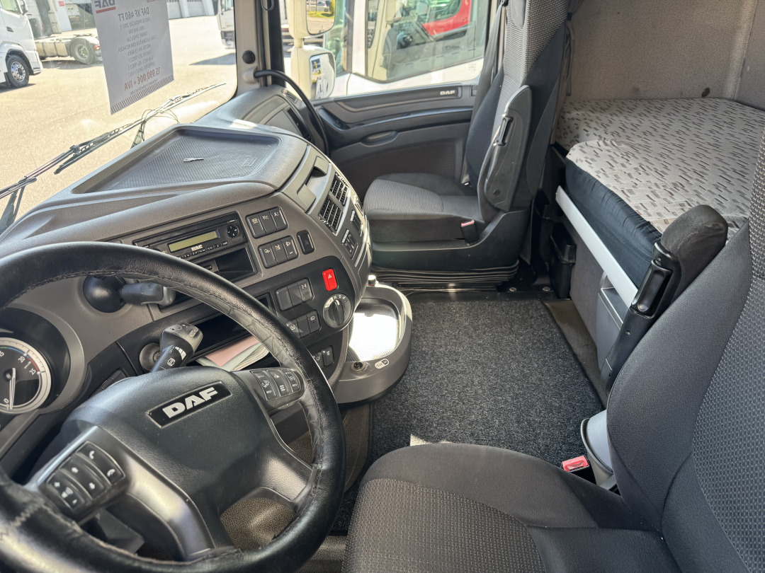 DAF XF 460 - Tractor unit: picture 5 DAF XF 460 - Tractor unit: picture 5