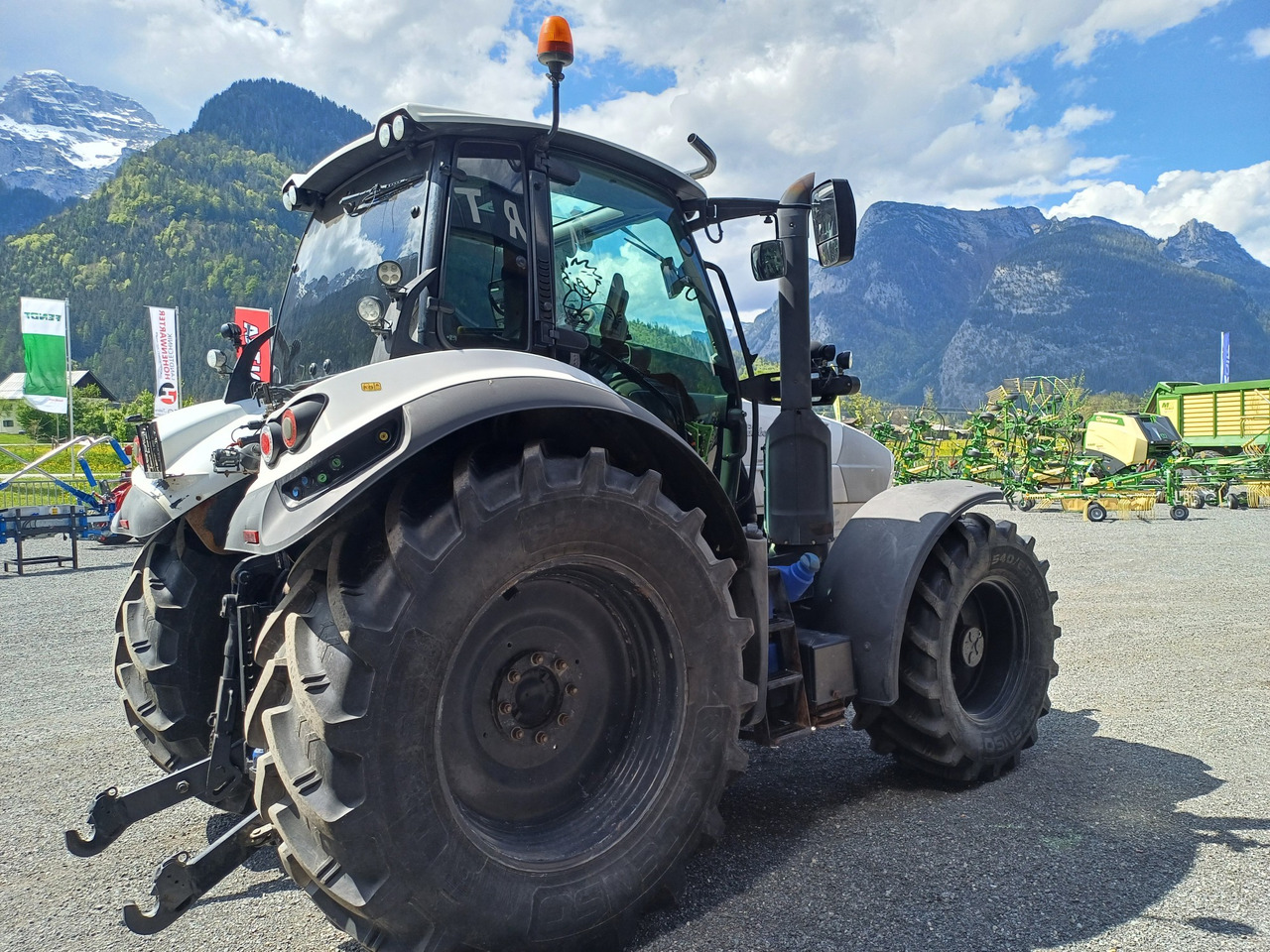 Lamborghini R6 160 VRT (23238) - Farm tractor: picture 4 Lamborghini R6 160 VRT (23238) - Farm tractor: picture 4
