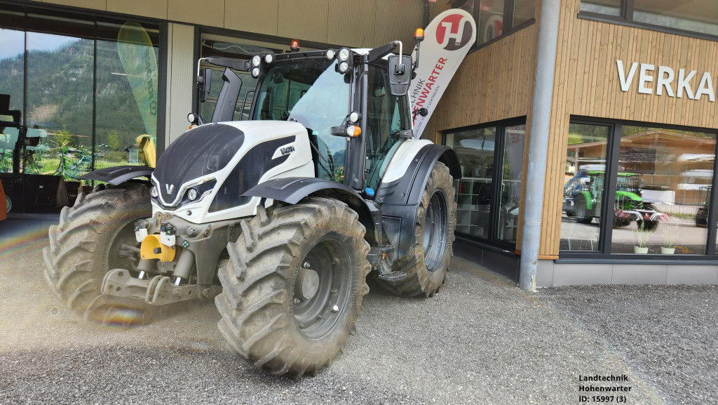 Valtra N 175 Direct (15997) - Farm tractor: picture 4 Valtra N 175 Direct (15997) - Farm tractor: picture 4