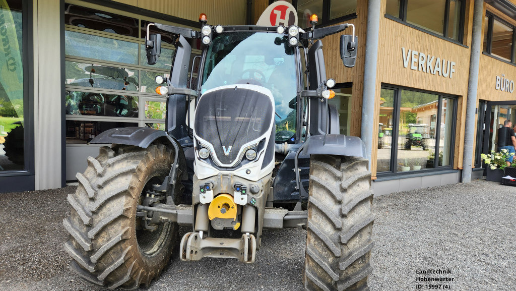 Valtra N 175 Direct (15997) - Farm tractor: picture 5 Valtra N 175 Direct (15997) - Farm tractor: picture 5