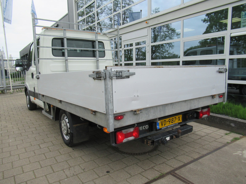 Iveco Daily 29L13 2.3HPi 93KW 345 DOKA Dubbelcabine - Flatbed van, Combi van: picture 4 Iveco Daily 29L13 2.3HPi 93KW 345 DOKA Dubbelcabine - Flatbed van, Combi van: picture 4