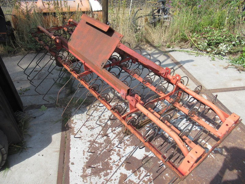 Lely Eg 240 CM breed - Harrow: picture 3 Lely Eg 240 CM breed - Harrow: picture 3