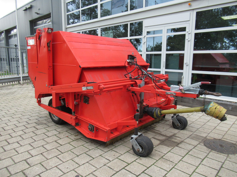 Wiedenmann Super 400 1.7M Klepelmaaier / Opvang / Verticuteer / Veeg - Garden tiller: picture 3 Wiedenmann Super 400 1.7M Klepelmaaier / Opvang / Verticuteer / Veeg - Garden tiller: picture 3