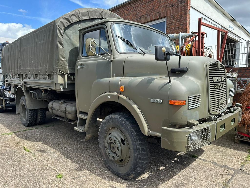 MAN 11.136 HA 4X4*H-zul.*schön*ex belg. Armee - Curtain side van: picture 1 MAN 11.136 HA 4X4*H-zul.*schön*ex belg. Armee - Curtain side van: picture 1