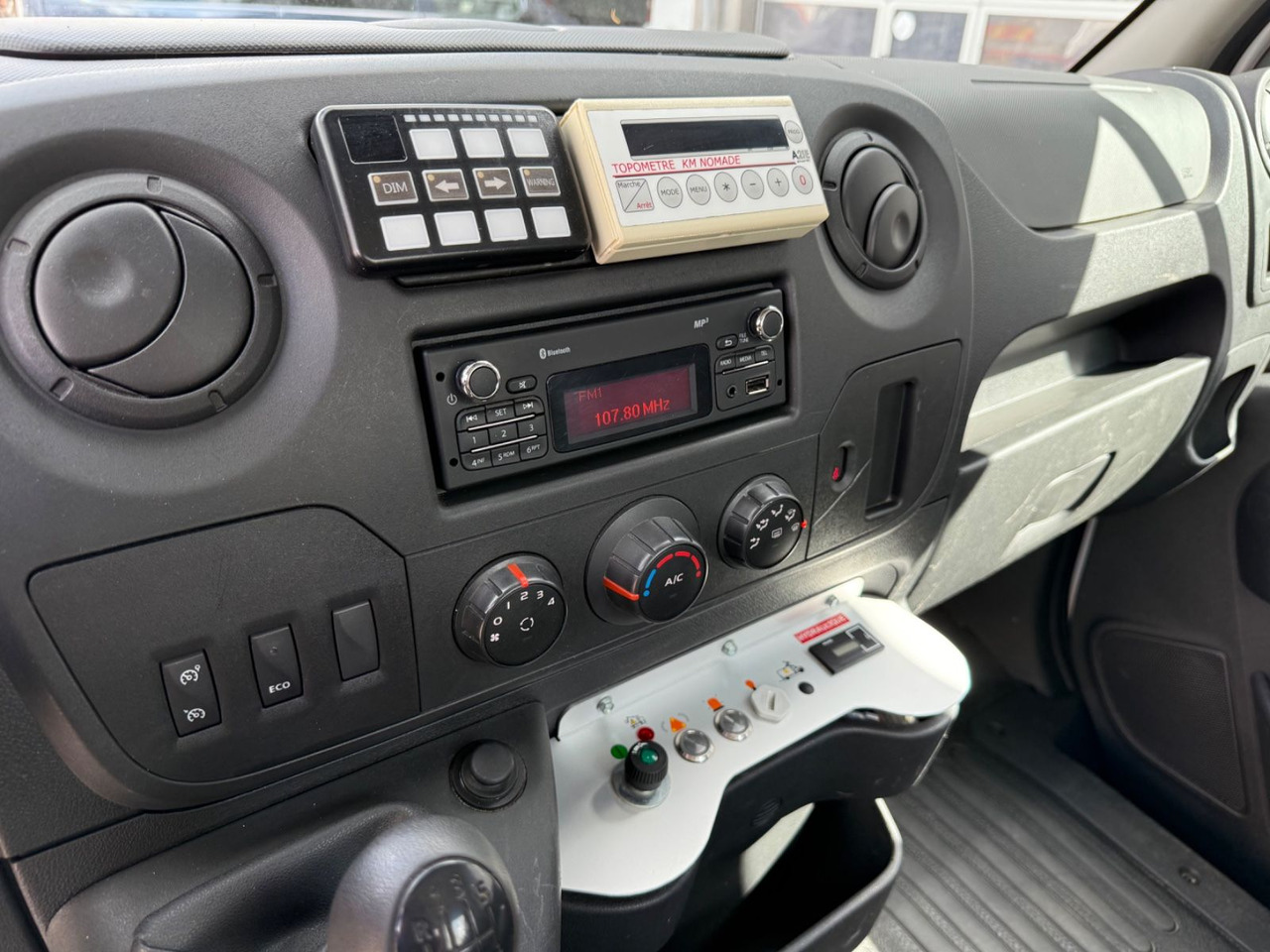 Truck mounted aerial platform Renault Master III Steiger Klubb K26 / 11,2m / 200Kg: picture 12 Truck mounted aerial platform Renault Master III Steiger Klubb K26 / 11,2m / 200Kg: picture 12