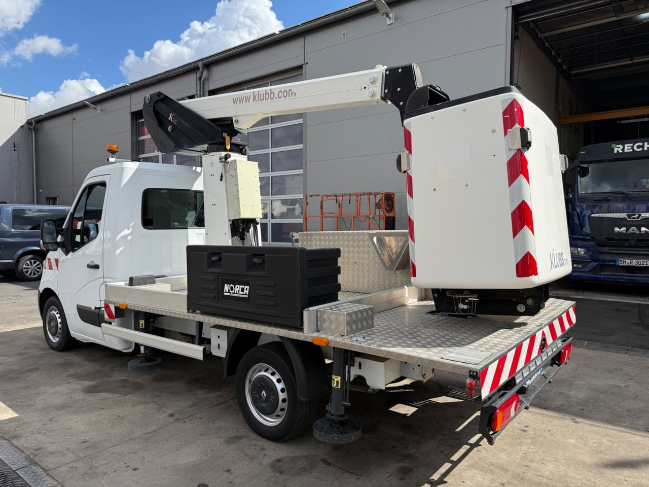 Truck mounted aerial platform Renault Master III Steiger Klubb K26 / 11,2m / 200Kg: picture 7 Truck mounted aerial platform Renault Master III Steiger Klubb K26 / 11,2m / 200Kg: picture 7