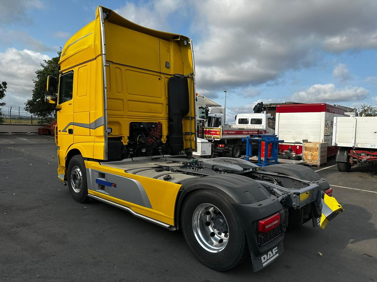 DAF XF 530/Intarder/2-K-Hydraulik/Luft-Luft/SCC - Tractor unit: picture 5 DAF XF 530/Intarder/2-K-Hydraulik/Luft-Luft/SCC - Tractor unit: picture 5