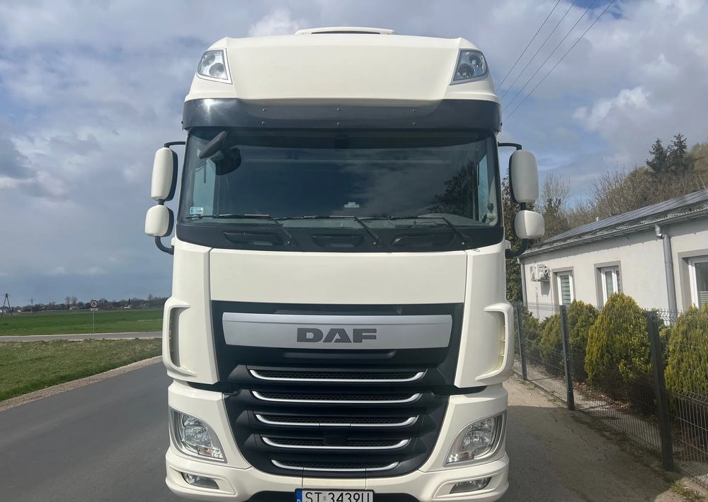 DAF XF460 - Tractor unit: picture 3 DAF XF460 - Tractor unit: picture 3