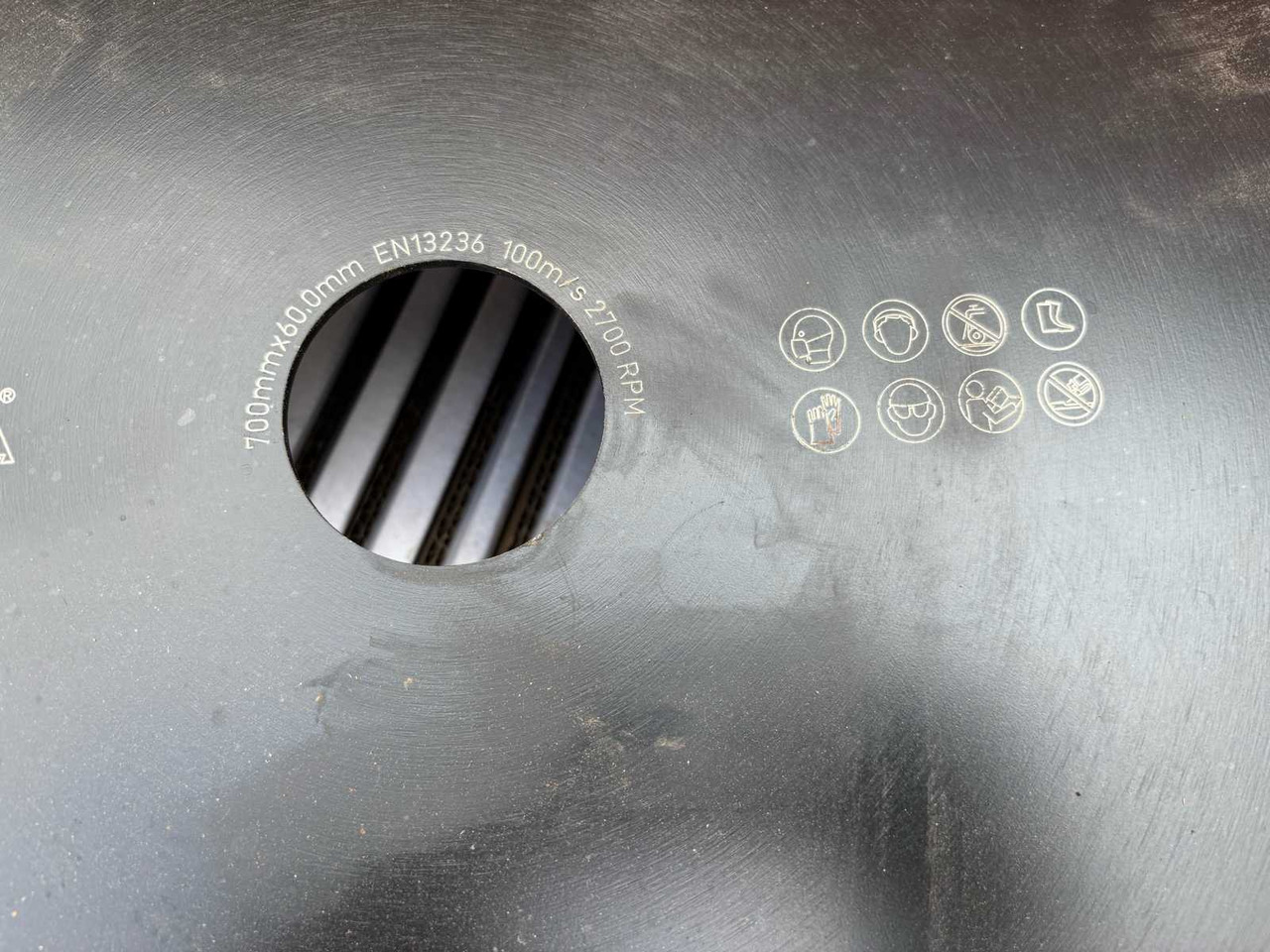 Diamond Blade 700mmx60mm 50pcs - Concrete equipment: picture 5 Diamond Blade 700mmx60mm 50pcs - Concrete equipment: picture 5