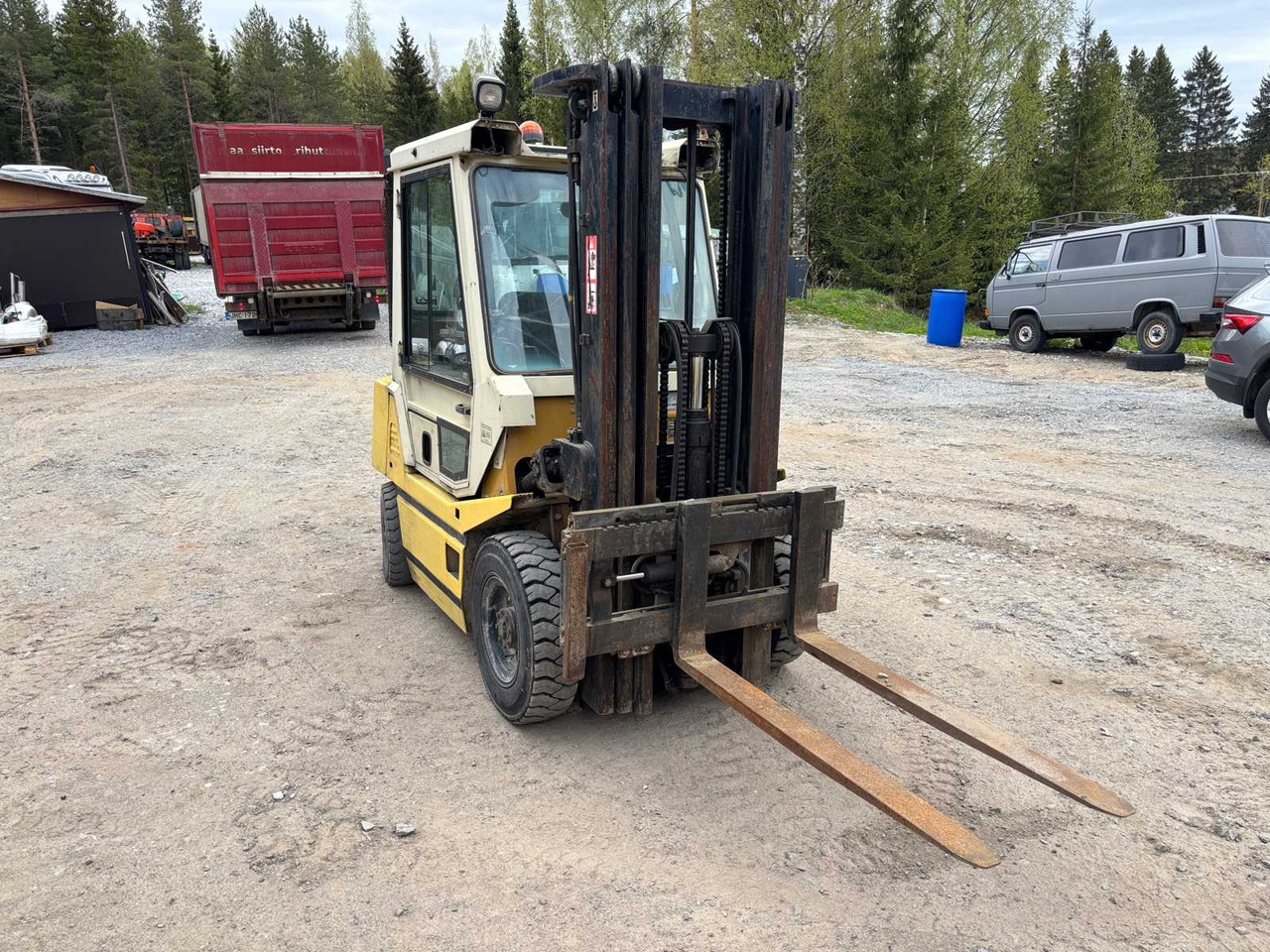 Forklift TCM FD25Z2 - Diesel forklift: picture 3 Forklift TCM FD25Z2 - Diesel forklift: picture 3