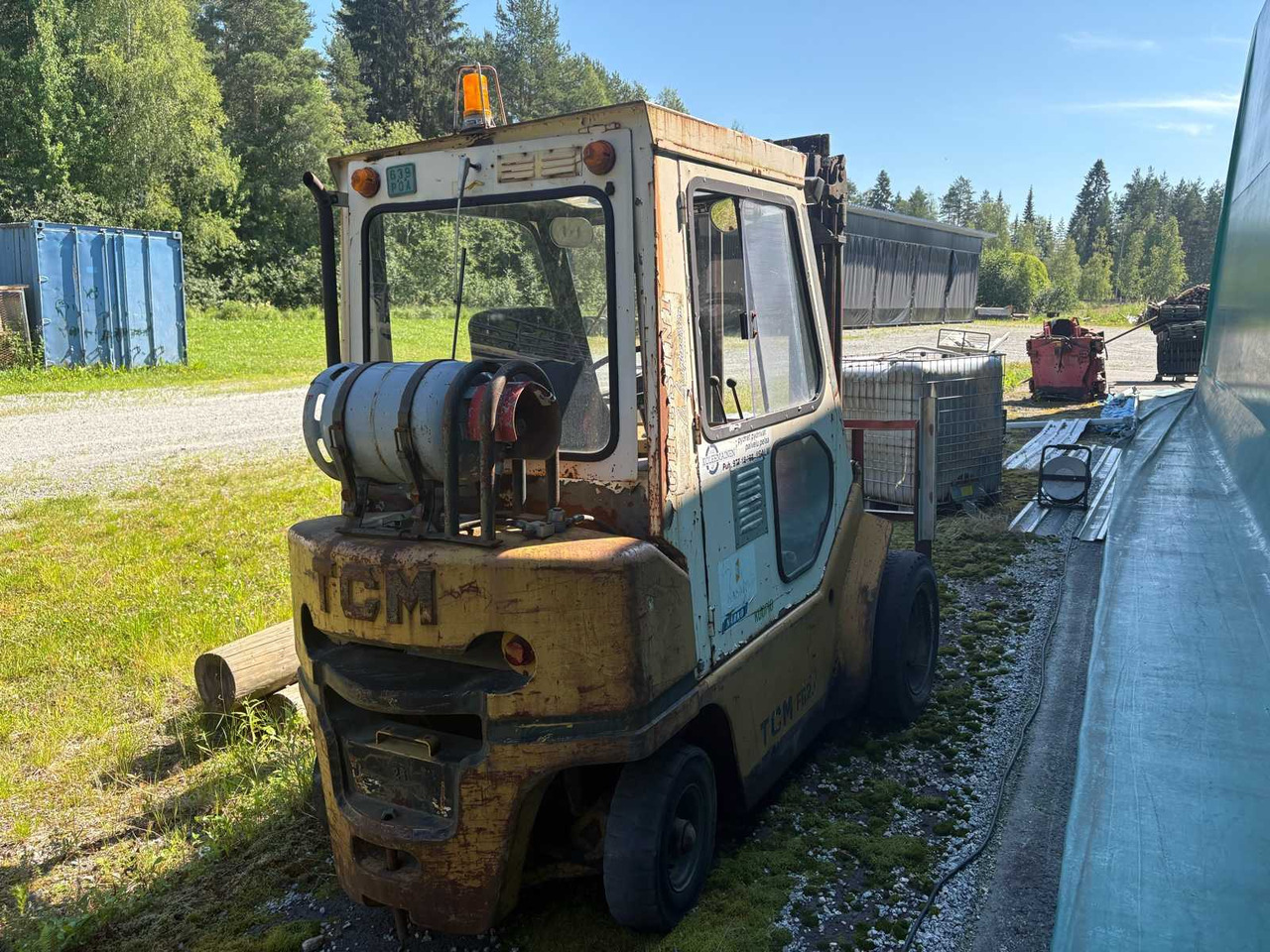 Gas forklift TCM F G25N4 for refurbishment/spare parts - LPG forklift: picture 3 Gas forklift TCM F G25N4 for refurbishment/spare parts - LPG forklift: picture 3