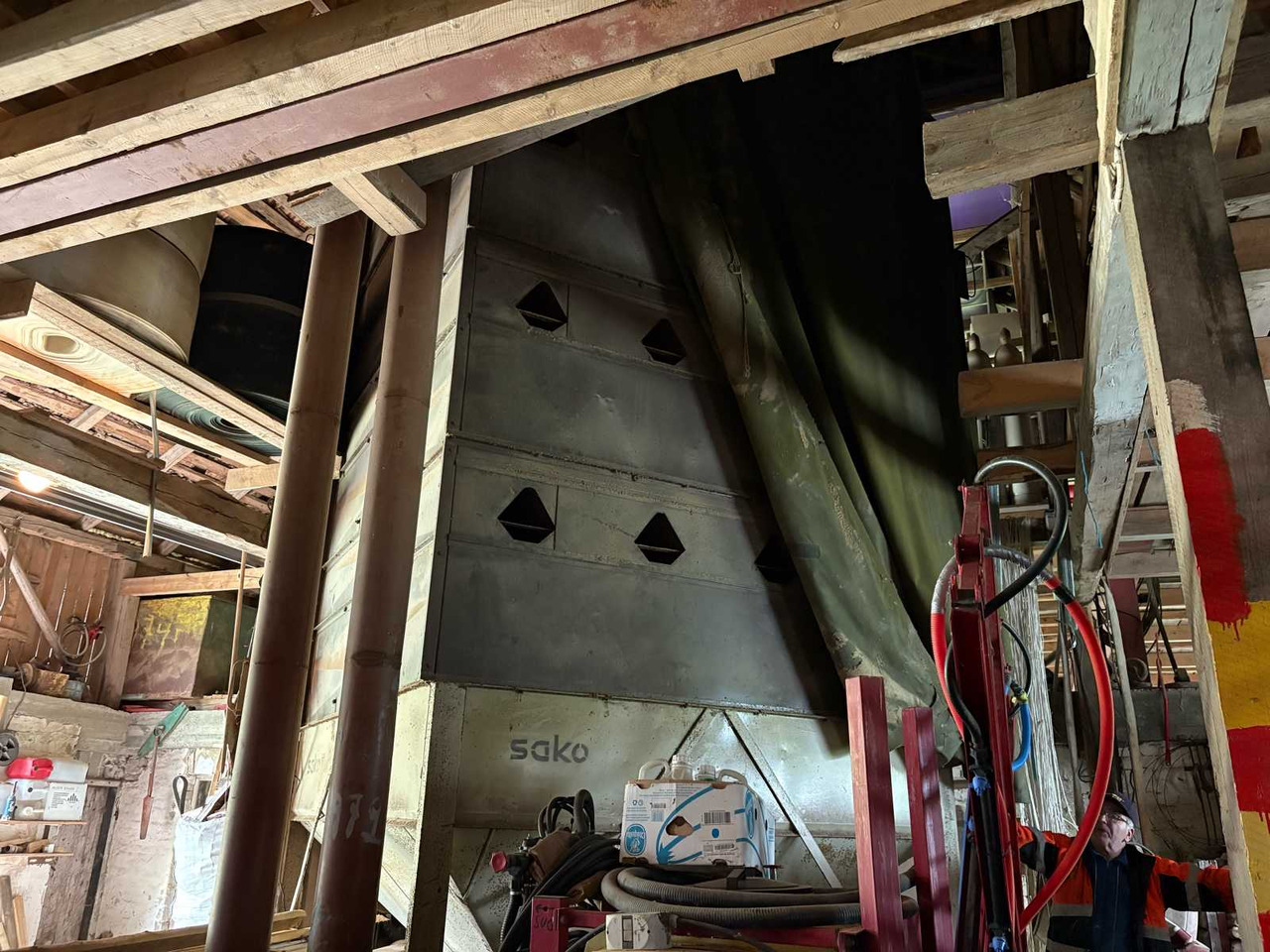 Grain dryer Sako VK 250 - Post-harvest equipment: picture 5 Grain dryer Sako VK 250 - Post-harvest equipment: picture 5