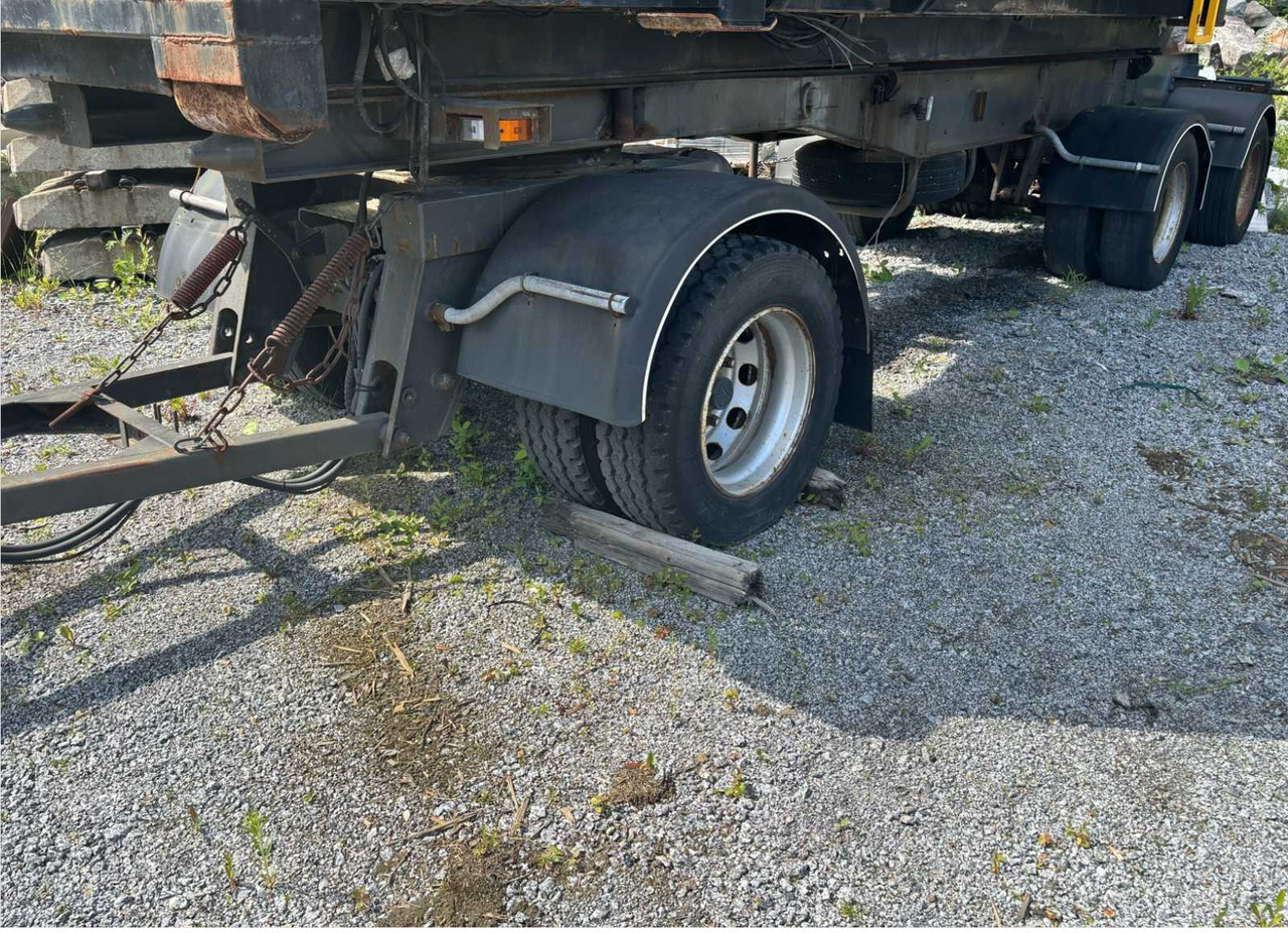 Hooklift trailer Kome - Roll-off/ Skip trailer: picture 1 Hooklift trailer Kome - Roll-off/ Skip trailer: picture 1