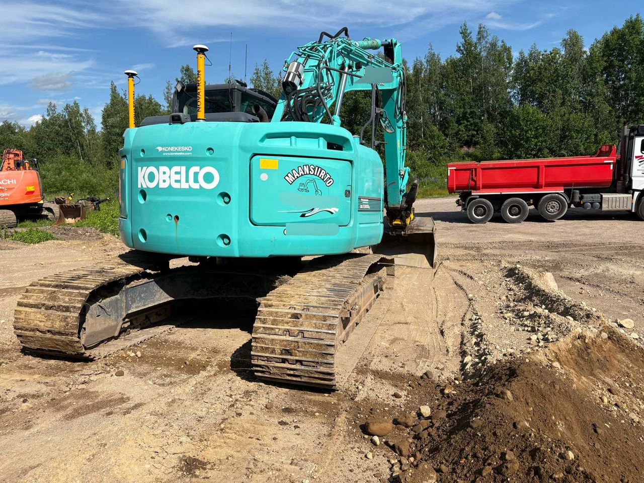 Crawler excavator Kobelco SK 230 SR LC-3 + 3D machine control system - Other machinery: picture 4 Crawler excavator Kobelco SK 230 SR LC-3 + 3D machine control system - Other machinery: picture 4