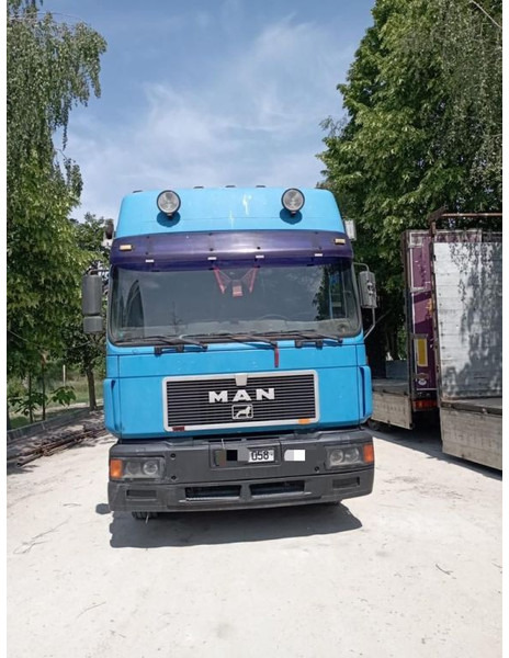 MAN 19.414 F2000 - Tractor unit: picture 1 MAN 19.414 F2000 - Tractor unit: picture 1