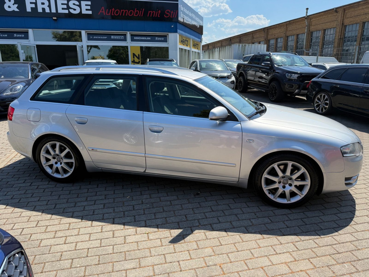 Audi A4 Avant 2.7 TDI S-LINE XENON NAVI TÜV 05/27 - Car: picture 3 Audi A4 Avant 2.7 TDI S-LINE XENON NAVI TÜV 05/27 - Car: picture 3