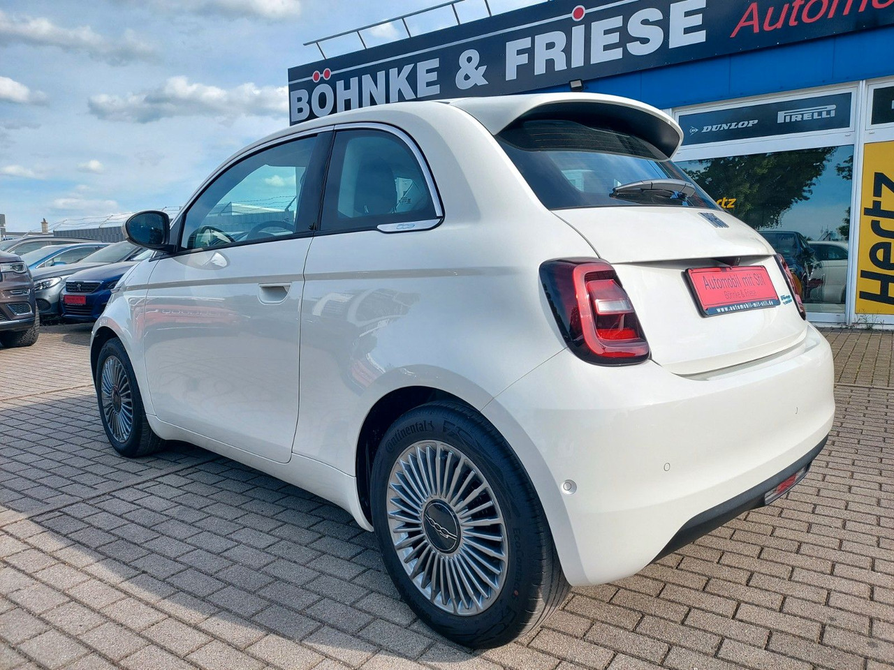Fiat 500e 500 e La Prima JBL DAB Spurassist - Car: picture 3 Fiat 500e 500 e La Prima JBL DAB Spurassist - Car: picture 3