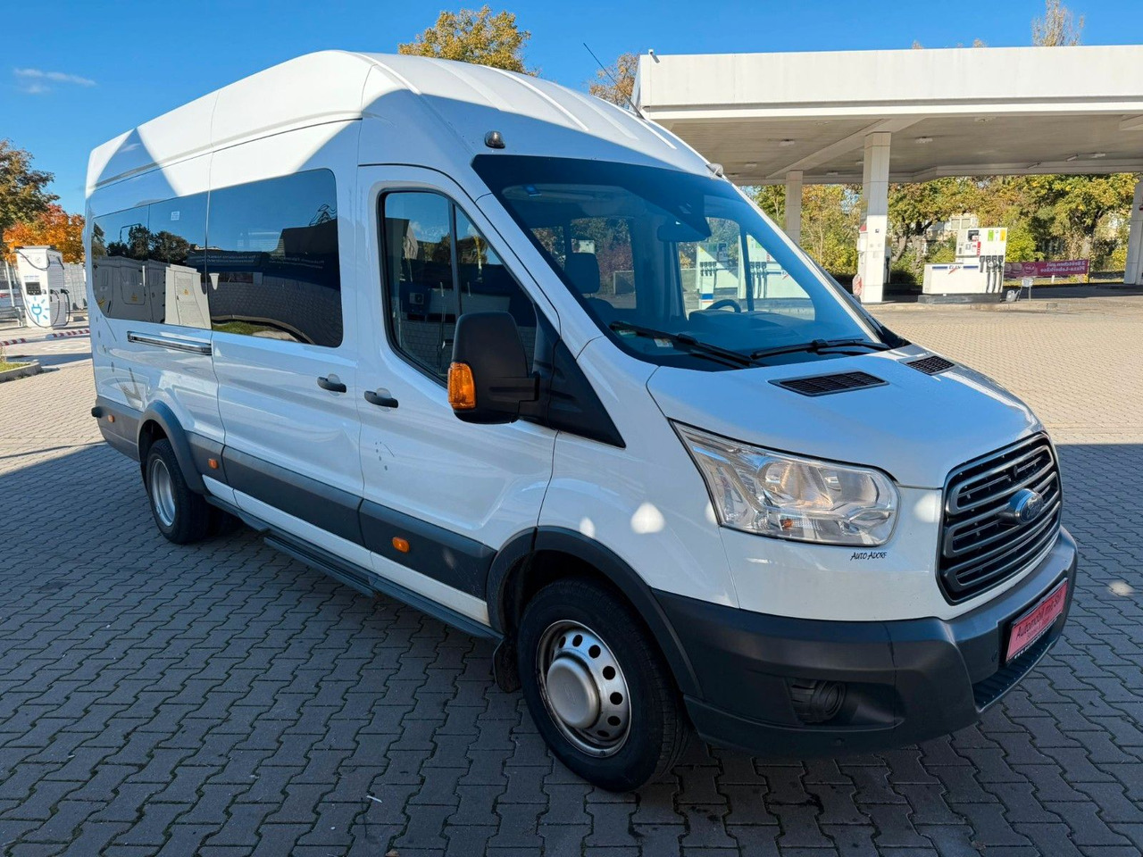 Ford Transit - Minibus, Passenger van: picture 3 Ford Transit - Minibus, Passenger van: picture 3