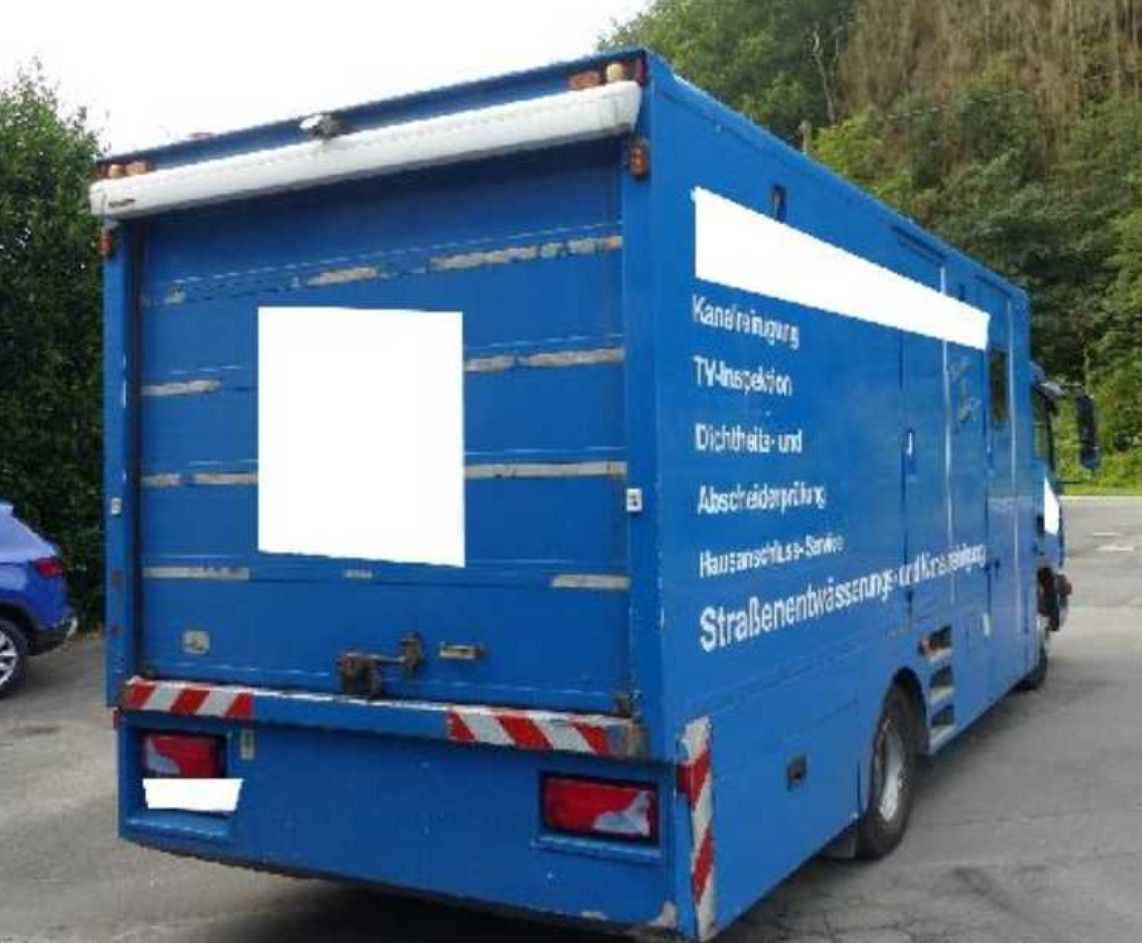 MAN TGL 12.240 KANAL KAMERA REINIGER KOMPLETT - Vacuum truck: picture 3 MAN TGL 12.240 KANAL KAMERA REINIGER KOMPLETT - Vacuum truck: picture 3