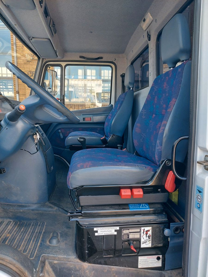 Truck mounted aerial platform Mercedes-Benz VARIO 814D HUB Steiger WUMAG WDT 155 4X4 ALLRAD: picture 12 Truck mounted aerial platform Mercedes-Benz VARIO 814D HUB Steiger WUMAG WDT 155 4X4 ALLRAD: picture 12