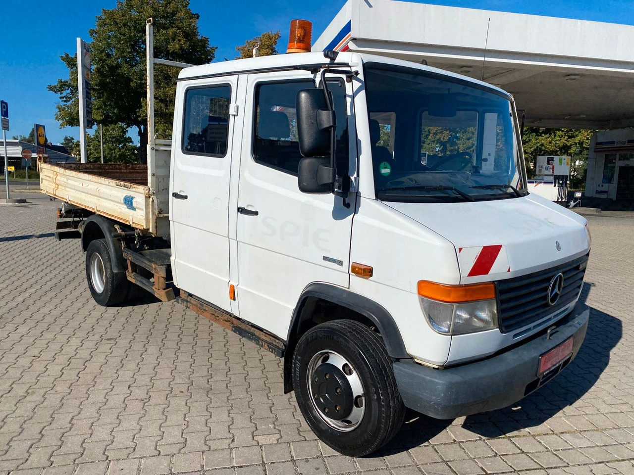 Mercedes-Benz VARIO 816D Doka 3 Seiten Kipper Meiller - Tipper van, Combi van: picture 2 Mercedes-Benz VARIO 816D Doka 3 Seiten Kipper Meiller - Tipper van, Combi van: picture 2