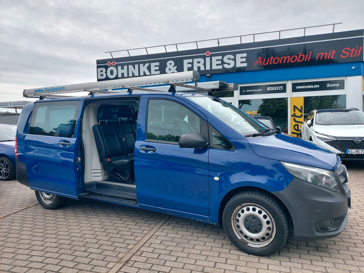 Mercedes-Benz Vito Mixto 114 4MATIC Extra lang Autom. 4x4 - Passenger van: picture 1 Mercedes-Benz Vito Mixto 114 4MATIC Extra lang Autom. 4x4 - Passenger van: picture 1
