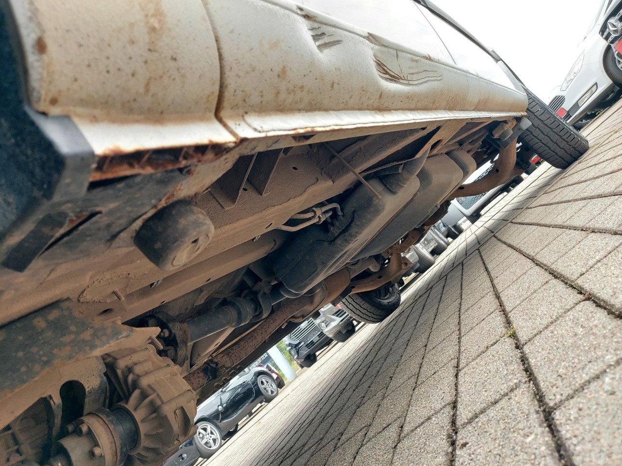 Passenger van Mercedes-Benz Vito Mixto 4x4 116 extralang Automatik 5 Sitze: picture 29