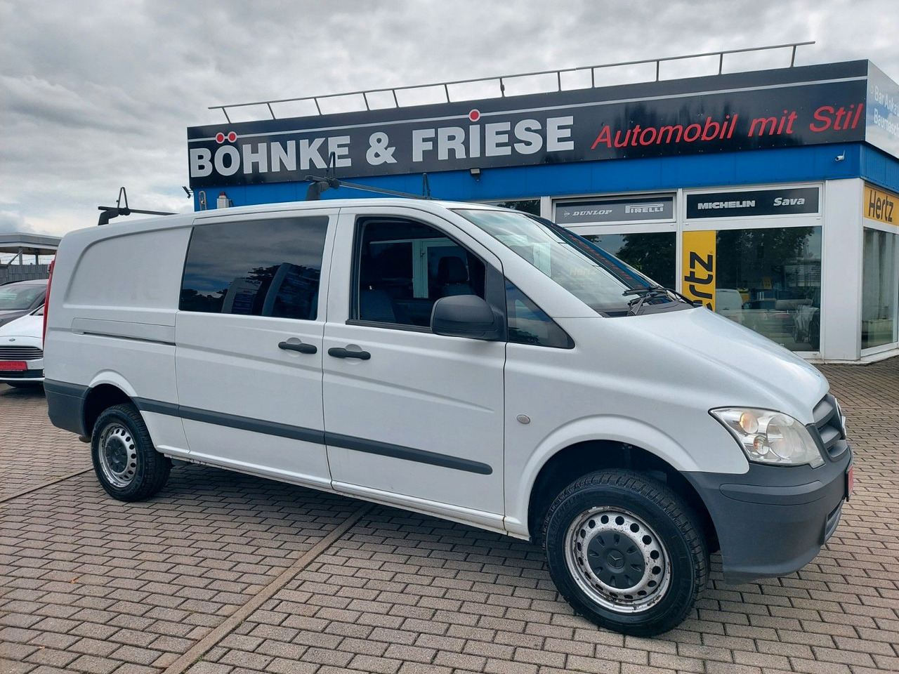 Passenger van Mercedes-Benz Vito Mixto 4x4 116 extralang Automatik 5 Sitze: picture 9