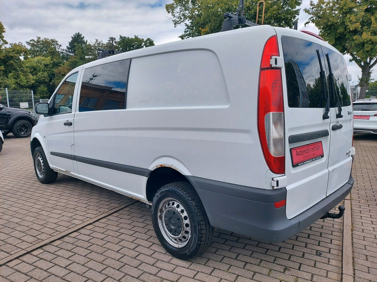 Passenger van Mercedes-Benz Vito Mixto 4x4 116 extralang Automatik 5 Sitze: picture 8