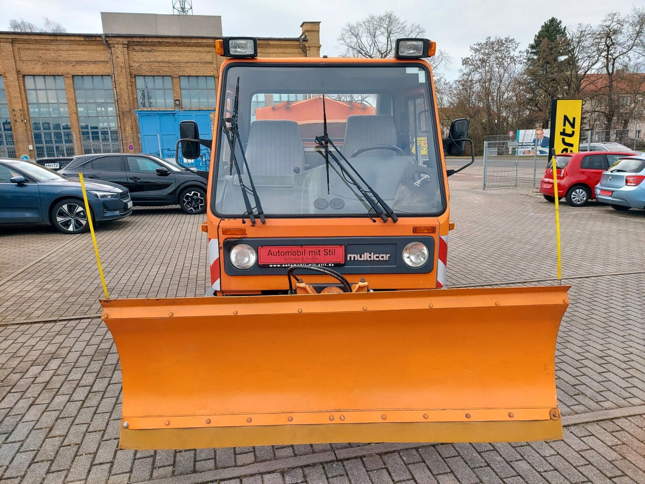Multicar M26 4X4 WINTER DIENST STREUER + SCHILD ALLRAD - Tipper van: picture 3 Multicar M26 4X4 WINTER DIENST STREUER + SCHILD ALLRAD - Tipper van: picture 3