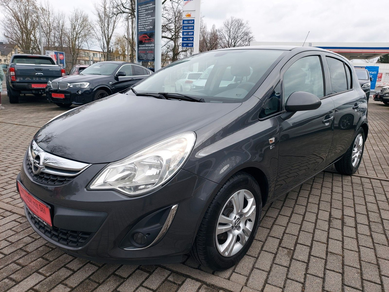 Opel Corsa D 150 Jahre Opel Klima Sitzheizung 8xRäder - Sedan: picture 3 Opel Corsa D 150 Jahre Opel Klima Sitzheizung 8xRäder - Sedan: picture 3