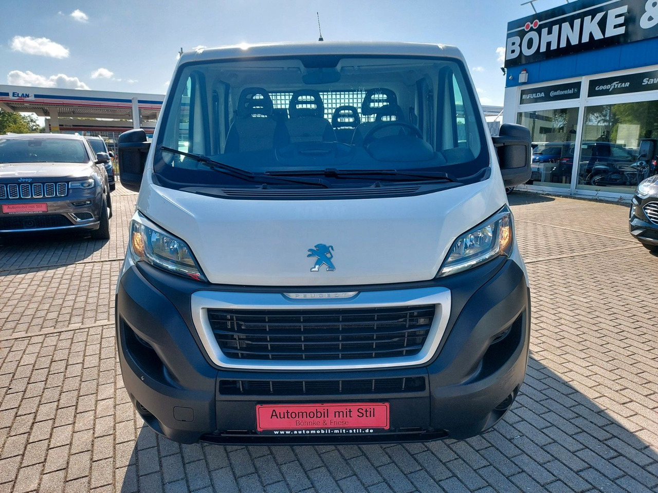 Peugeot Boxer Pritsche Doka. 335 L3 BlueHDi 130 Klima - Flatbed van, Combi van: picture 2 Peugeot Boxer Pritsche Doka. 335 L3 BlueHDi 130 Klima - Flatbed van, Combi van: picture 2