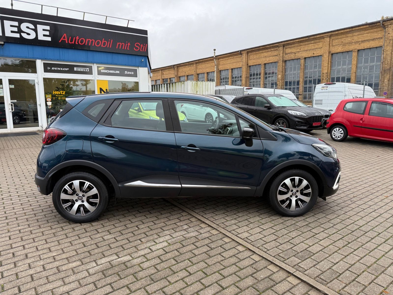 Renault Captur Intens Energy Automatik - SUV: picture 3 Renault Captur Intens Energy Automatik - SUV: picture 3