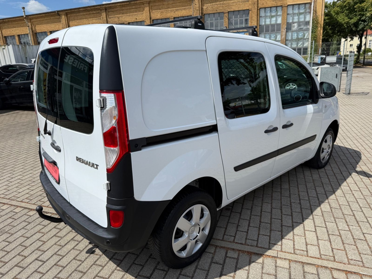 Renault Kangoo Rapid Extra Klima AHK DACHTRÄGER WORKER - Car: picture 4 Renault Kangoo Rapid Extra Klima AHK DACHTRÄGER WORKER - Car: picture 4