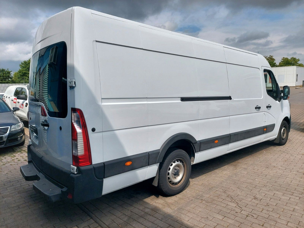 Renault Master III Kasten L5H2 HKa extra lang Klima - Passenger van: picture 2 Renault Master III Kasten L5H2 HKa extra lang Klima - Passenger van: picture 2