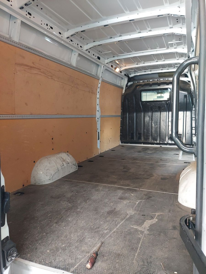 Renault Master III Kasten L5H2 HKa extra lang Klima - Passenger van: picture 4 Renault Master III Kasten L5H2 HKa extra lang Klima - Passenger van: picture 4