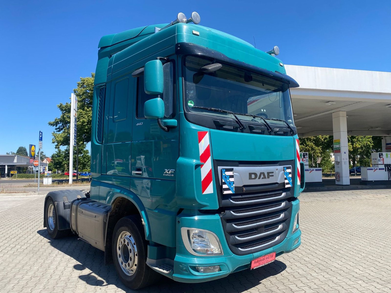 DAF XF 440 EURO 6 KIPPHYDRAULIK ALUFELGEN - Tractor unit: picture 2 DAF XF 440 EURO 6 KIPPHYDRAULIK ALUFELGEN - Tractor unit: picture 2