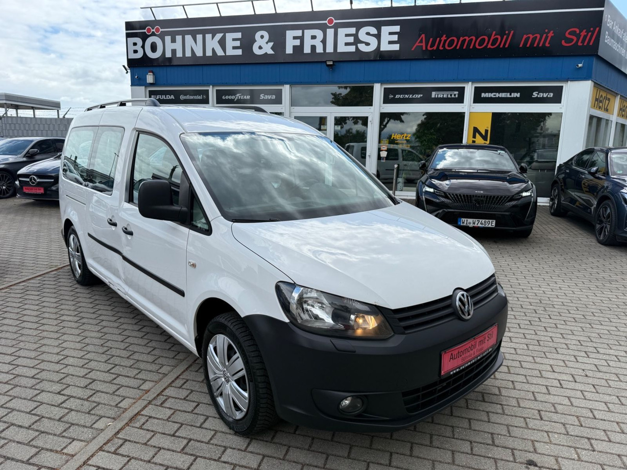 Volkswagen Caddy Maxi KastenKombi 5 SITZER KLIMAA SHZ AHK - Passenger van: picture 1 Volkswagen Caddy Maxi KastenKombi 5 SITZER KLIMAA SHZ AHK - Passenger van: picture 1