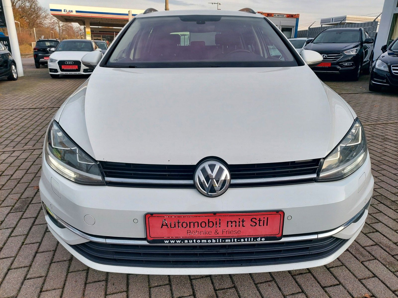Volkswagen Golf VII Variant DSG Comfort ACC Massage Nav DAB - Estate car: picture 3 Volkswagen Golf VII Variant DSG Comfort ACC Massage Nav DAB - Estate car: picture 3