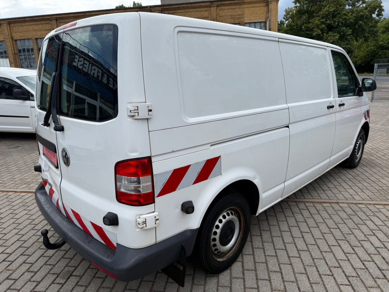 Volkswagen T5 Transporter Kasten Kombi lang 4Motion 4x4 - Passenger van: picture 4 Volkswagen T5 Transporter Kasten Kombi lang 4Motion 4x4 - Passenger van: picture 4