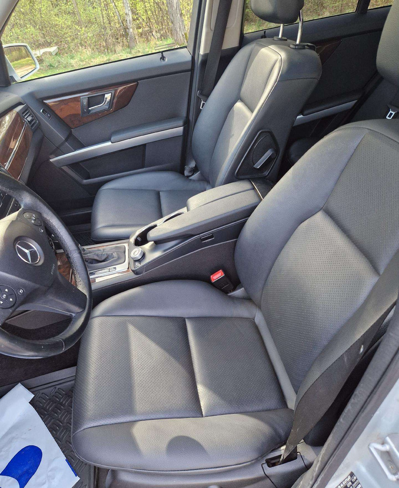 Car Mercedes-Benz GLK350: picture 16