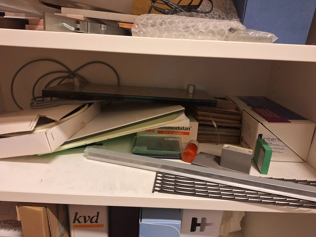 1 Stk. Schrank - Tool/ Equipment: picture 5 1 Stk. Schrank - Tool/ Equipment: picture 5