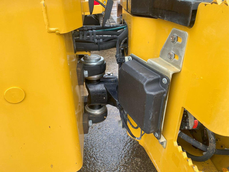 Leasing of Caterpillar CB34B NVT Caterpillar CB34B NVT: picture 12