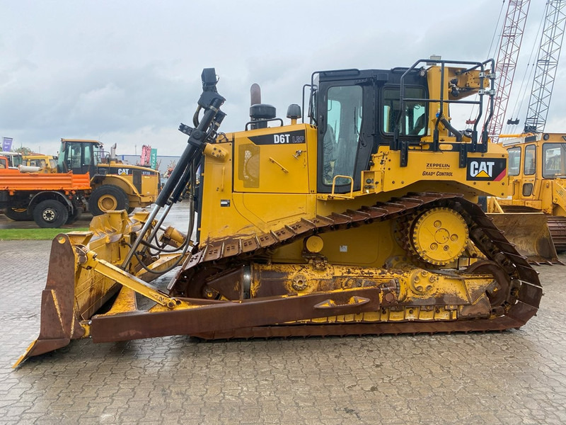 Caterpillar D6T LGP NVT - Bulldozer: picture 2 Caterpillar D6T LGP NVT - Bulldozer: picture 2