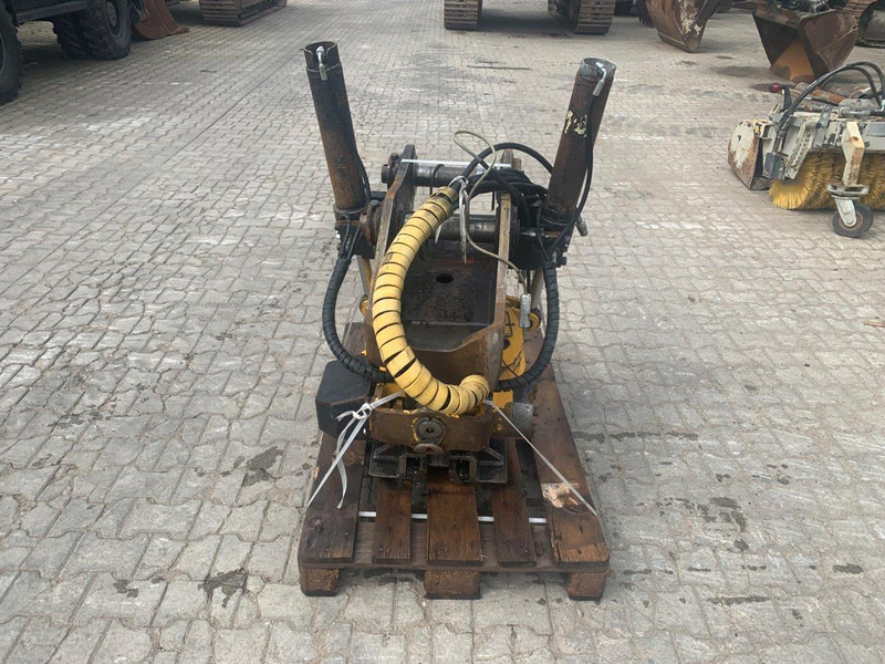 Engcon Engcon 20205 Rototilt NTP10 - Quick coupler: picture 1 Engcon Engcon 20205 Rototilt NTP10 - Quick coupler: picture 1