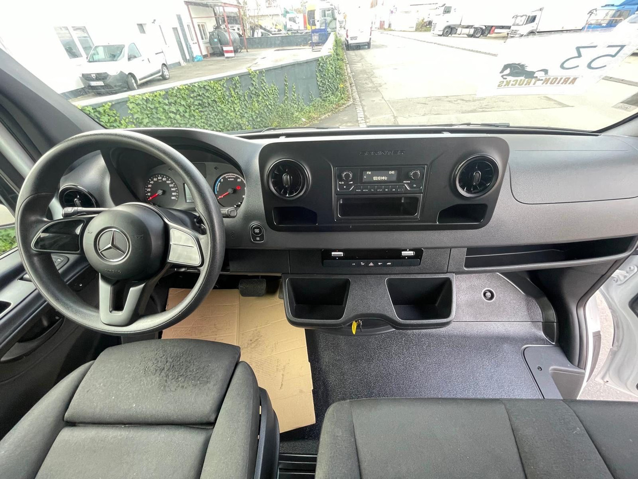 Panel van, Electric van Mercedes-Benz eSprinter L2H2 Kastenwagen/47KW/AC/Kamera: picture 14 Panel van, Electric van Mercedes-Benz eSprinter L2H2 Kastenwagen/47KW/AC/Kamera: picture 14