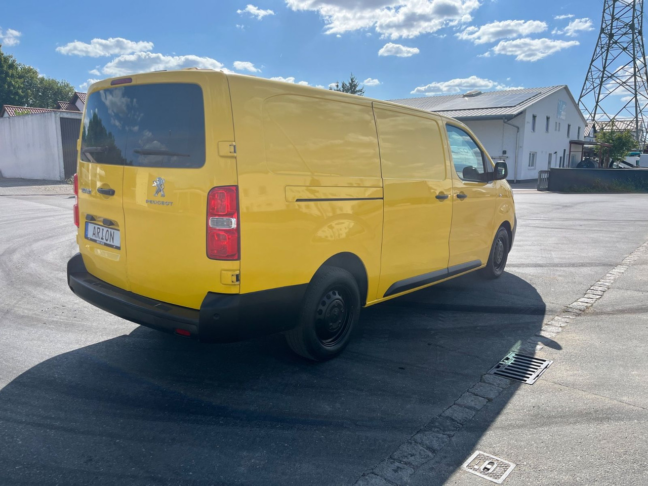 Peugeot Expert Box Pro L3 / 2.0 Blue HDI / More units - Small van: picture 4 Peugeot Expert Box Pro L3 / 2.0 Blue HDI / More units - Small van: picture 4